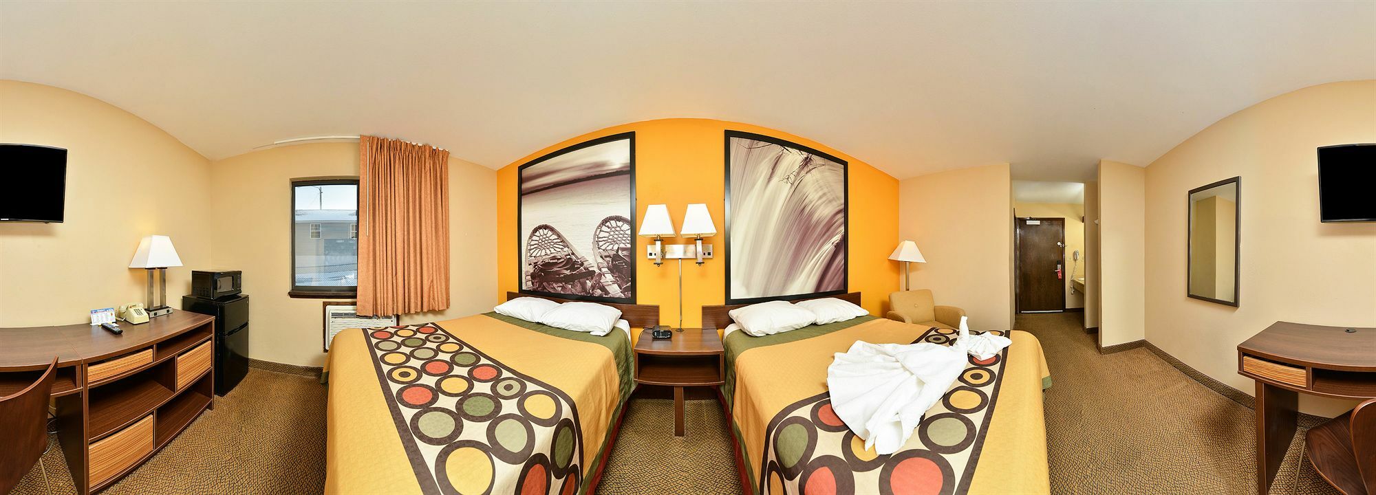 Super 8 By Wyndham Rochester Mayo Clinic Area Exterior photo